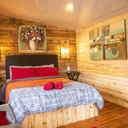 Blyde Africa- Cottage เบโนนิ ภายนอก รูปภาพ