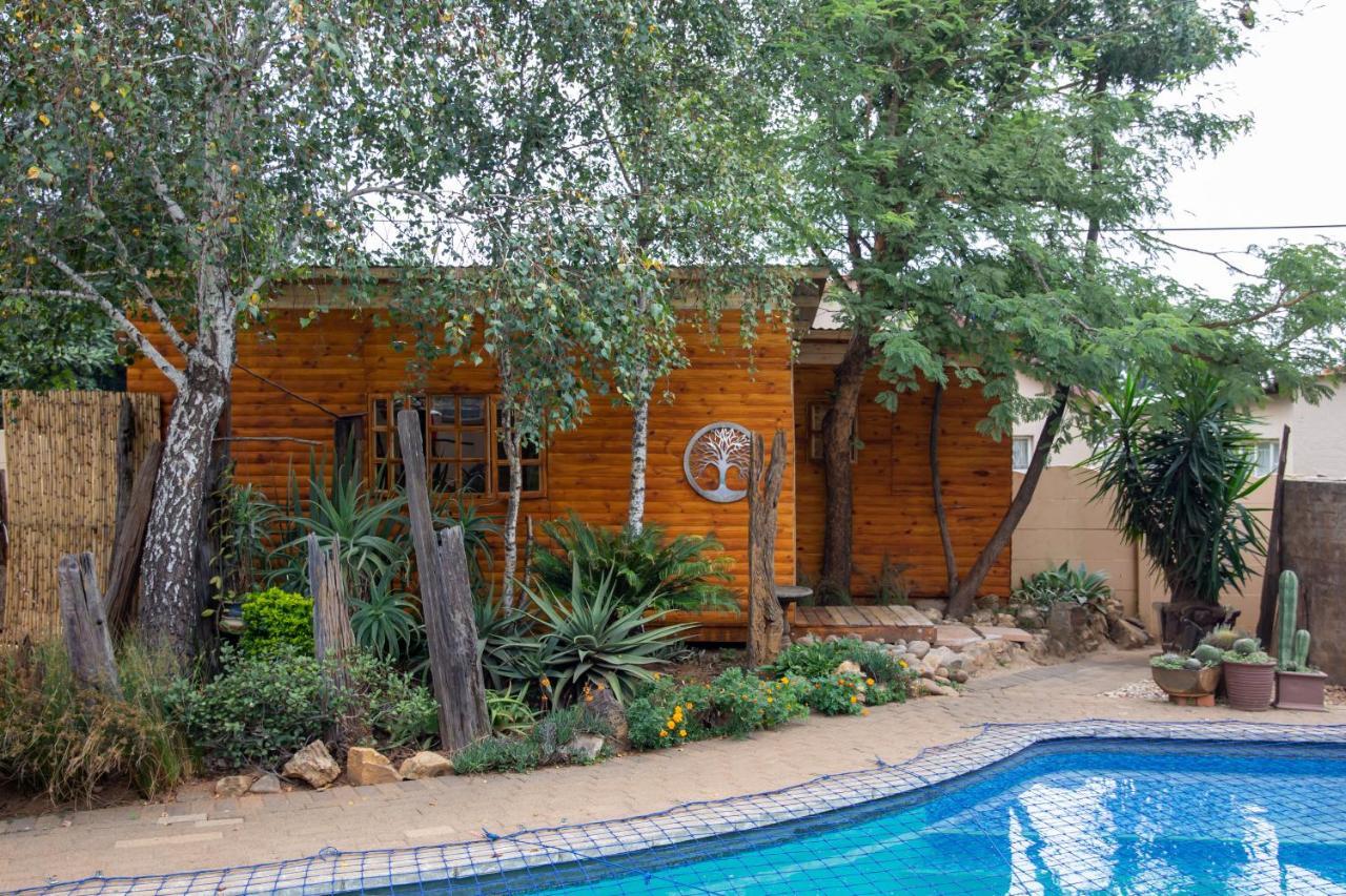 Blyde Africa- Cottage เบโนนิ ภายนอก รูปภาพ