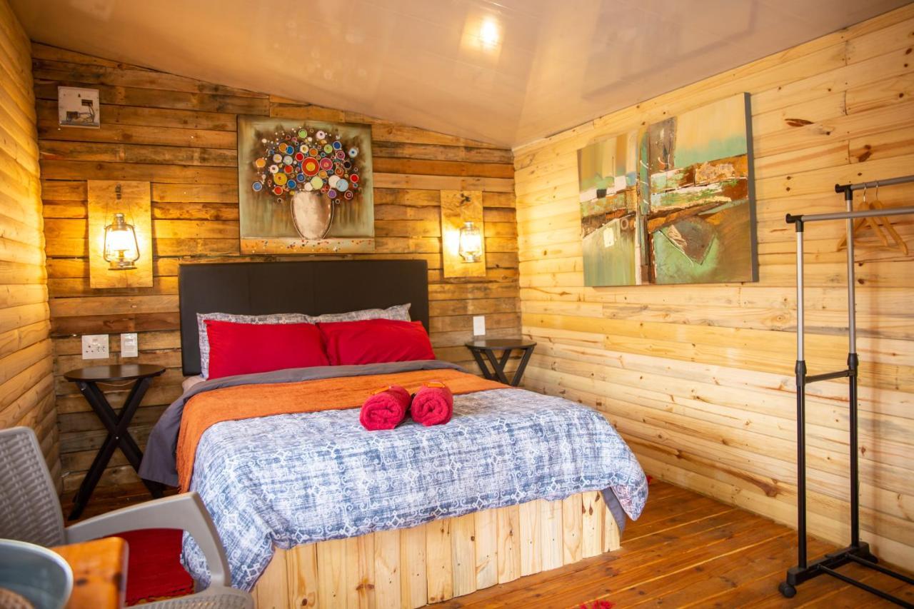 Blyde Africa- Cottage เบโนนิ ภายนอก รูปภาพ