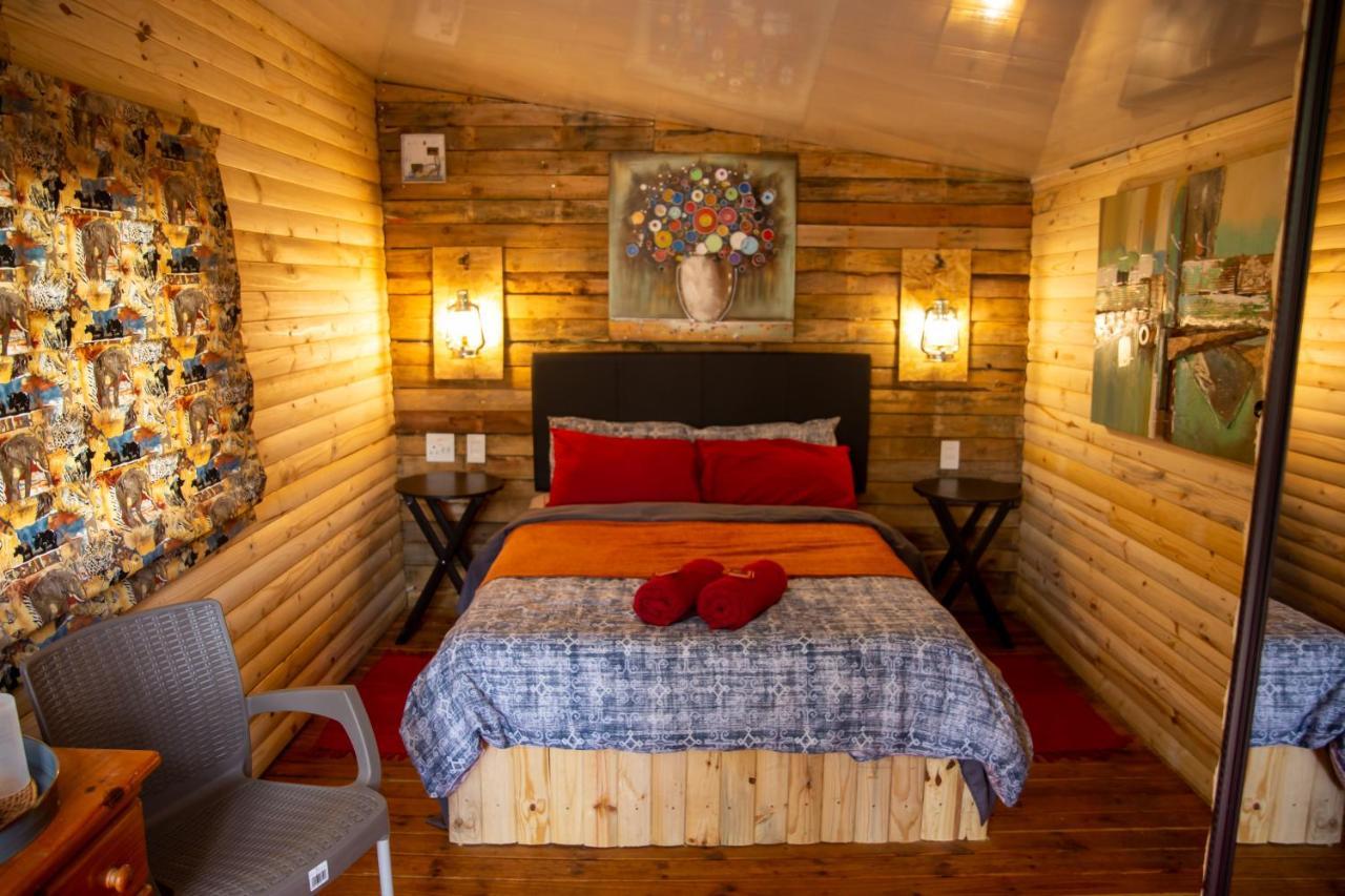Blyde Africa- Cottage เบโนนิ ภายนอก รูปภาพ