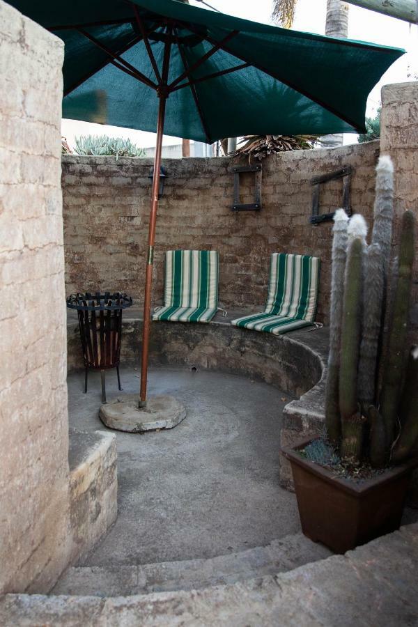 Blyde Africa- Cottage เบโนนิ ภายนอก รูปภาพ